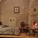 Traveller's Cave