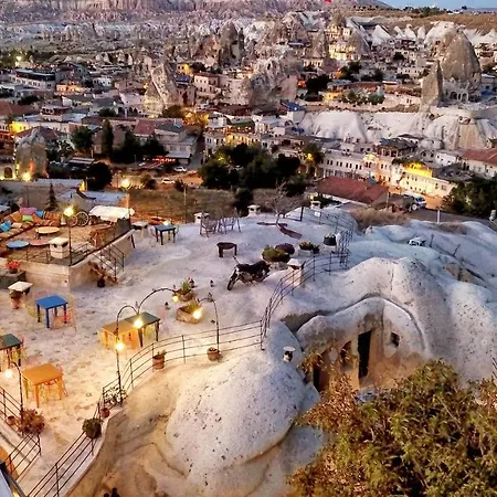 Otel Traveller's Cave 3*