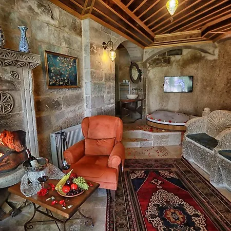 Otel Traveller's Cave 3*