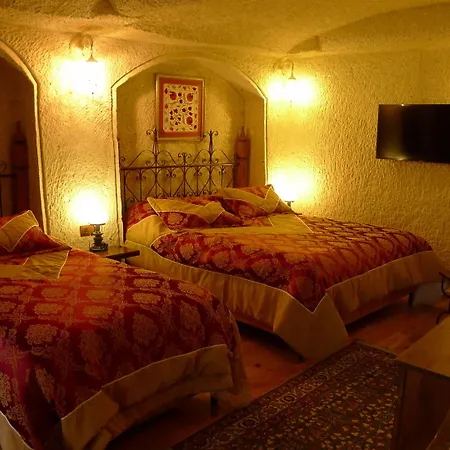 Hotel Traveller's Cave