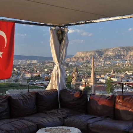 Traveller's Cave Hotel 3*