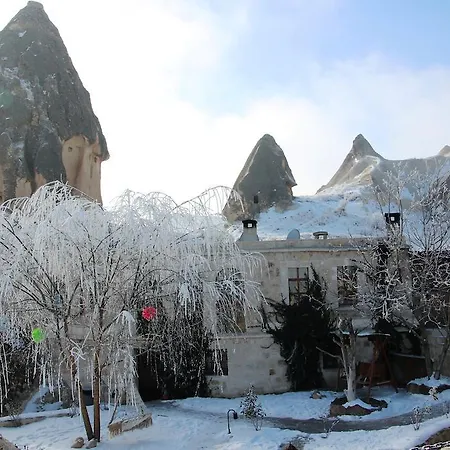 Traveller's Cave Otel