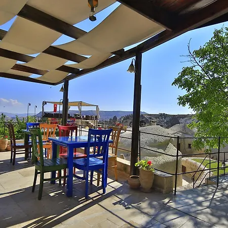 Traveller's Cave Otel