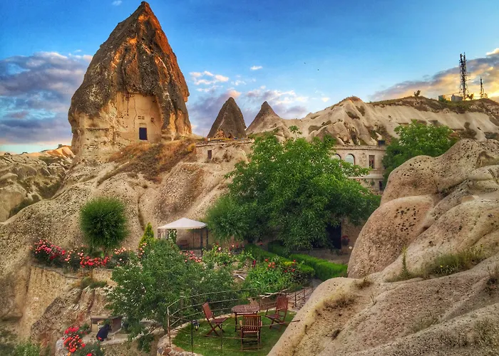 Traveller's Cave Hotel